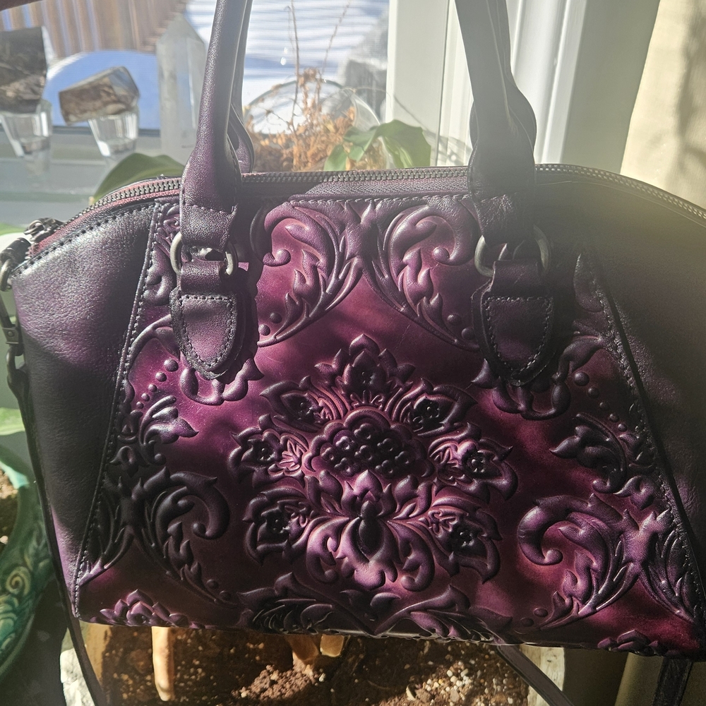 Luxurious Embossed Purple Shoulder Bag
